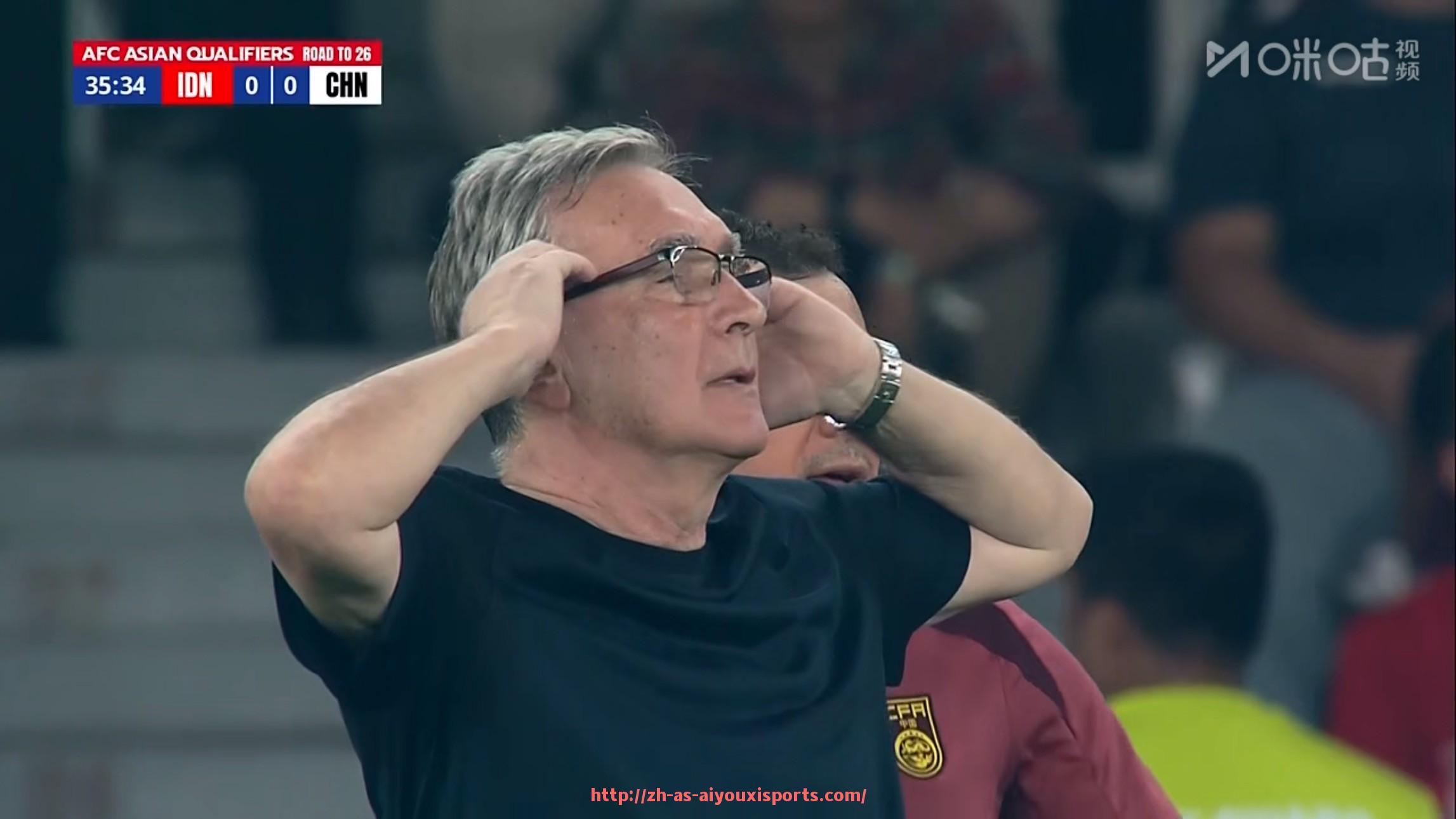 爱游戏体育官网-黑哨问题与裁判机制改革:CBA与足球联赛竞技公平性对比分析