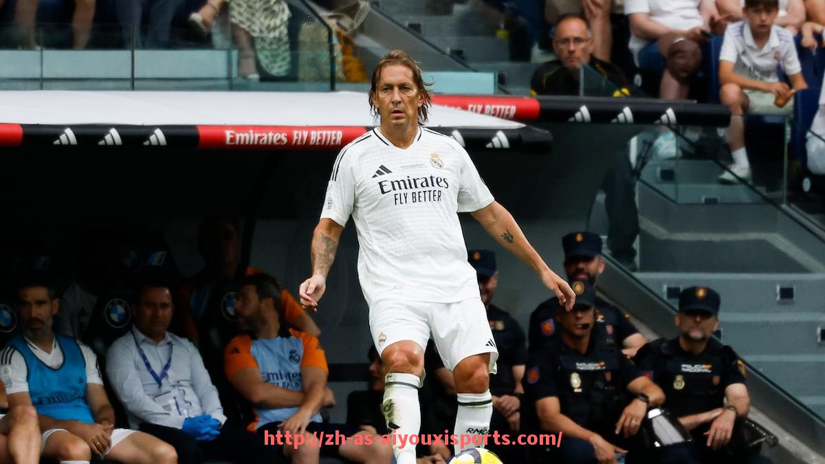 爱游戏体育官网-曾效力CBA的NBA球员数据总结与影响力评估